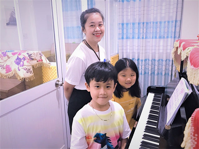 Lớp nhạc Giáng Son - Dạy đàn Piano TPHCM